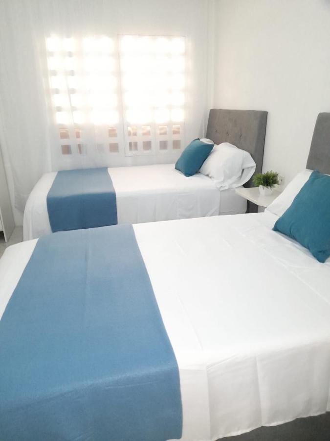 Tita'S Airport Hotel Cartagena Eksteriør bilde