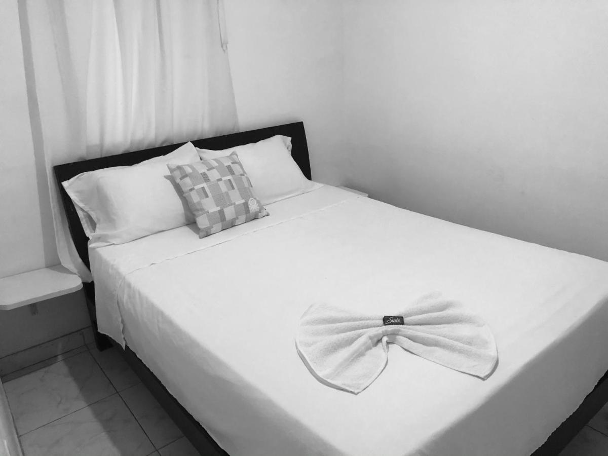 Tita'S Airport Hotel Cartagena Eksteriør bilde